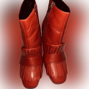Retro style Steve Madden boots
